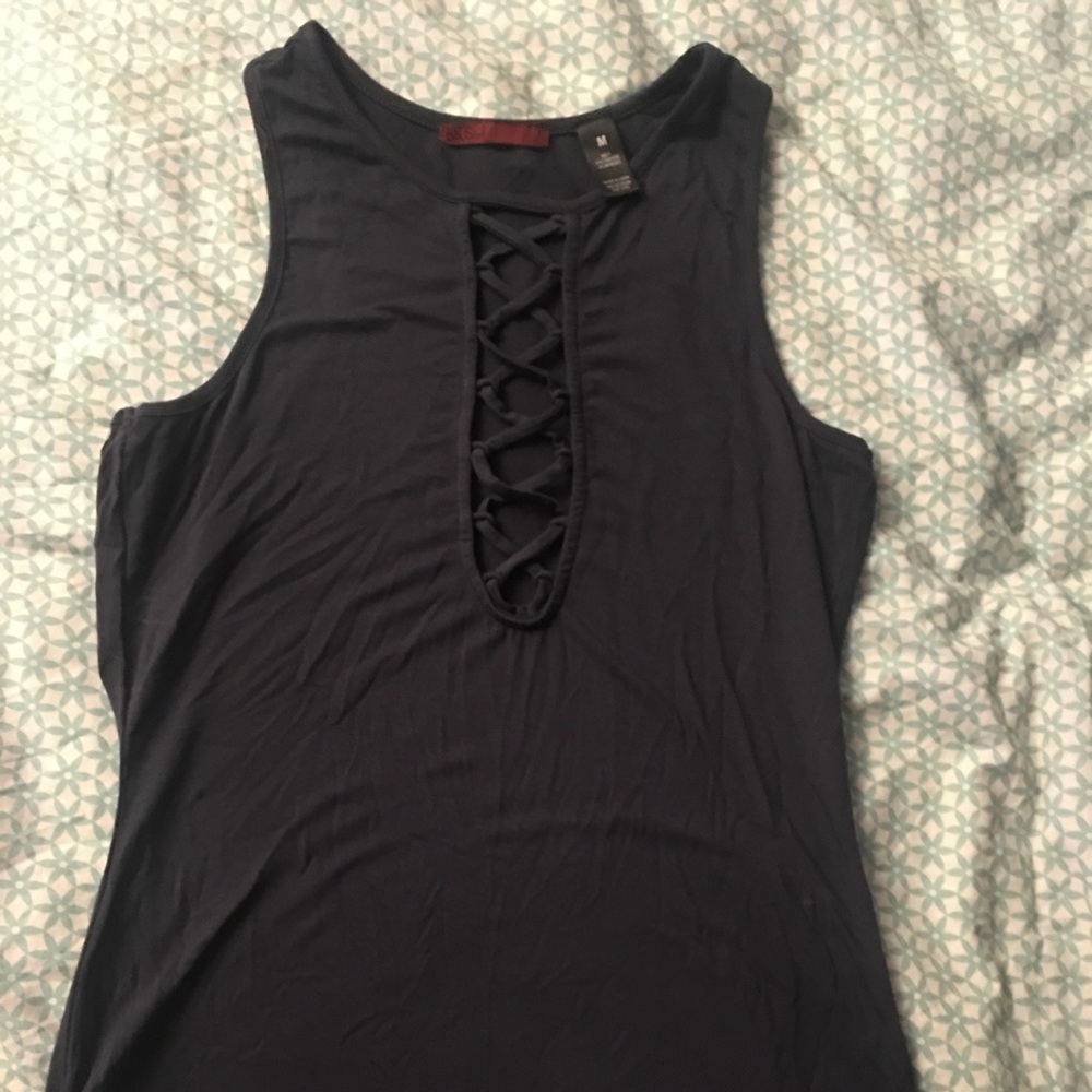 😘BKE Sexy open front tank Top!😘
